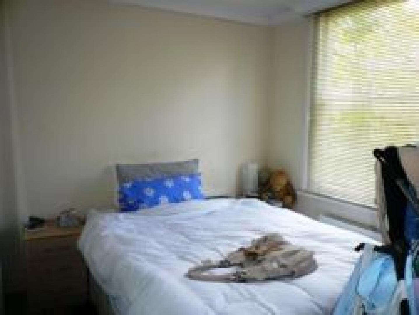 			1 Bedroom, 1 bath, 1 reception Flat			 Mill Lane, WEST HAMPSTEAD